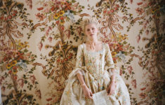 marie antoinette movie wallpaper dress | tiaras and trianon
